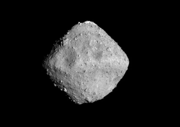 Asteroid-Ryugu